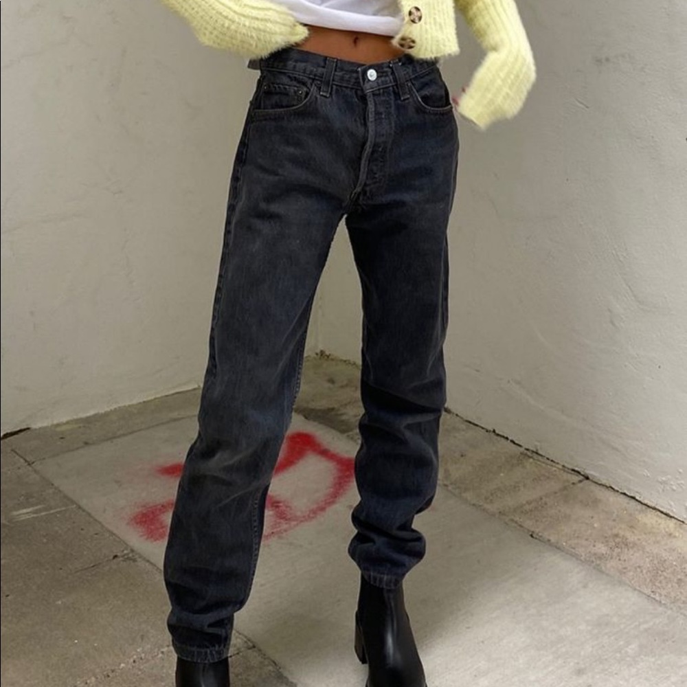 Straight Leg Levi’s (Vintage)